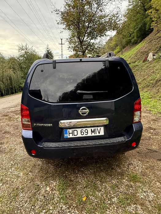 Nissan pathflinde 2008