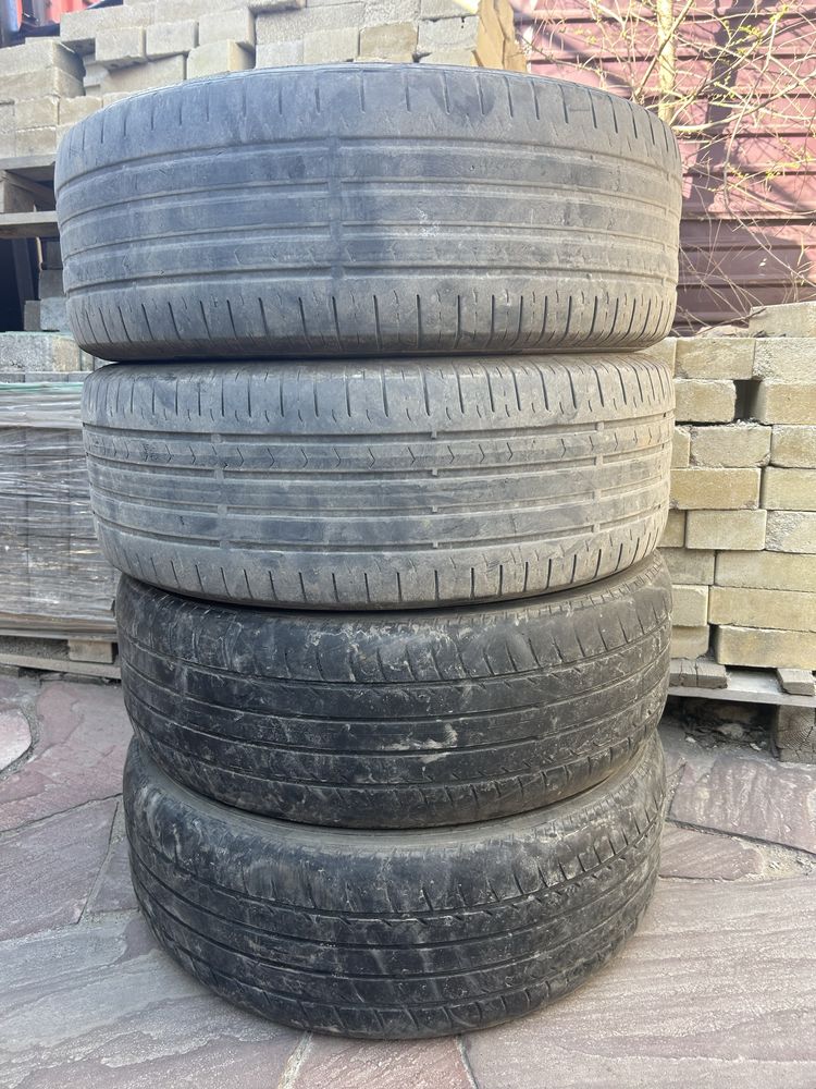 Продам шины r17 225/60