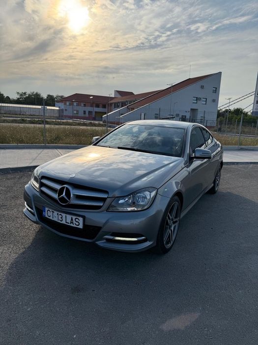 Mercedes-Benz C Primul proprietar in Romania