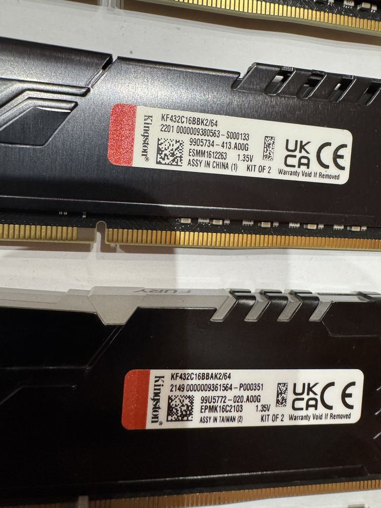 Kit memorie 128GB (4x32GB) DDR4-3200 Kingston Fury Beast