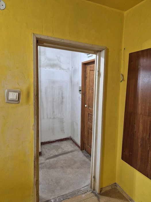 Vand garsoniera confort 1, zona Micalaca