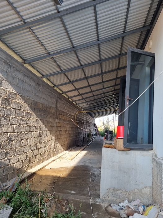 Tom navest issiqxona kotiner piroʻfil bilan tayyorlab oʻrnata