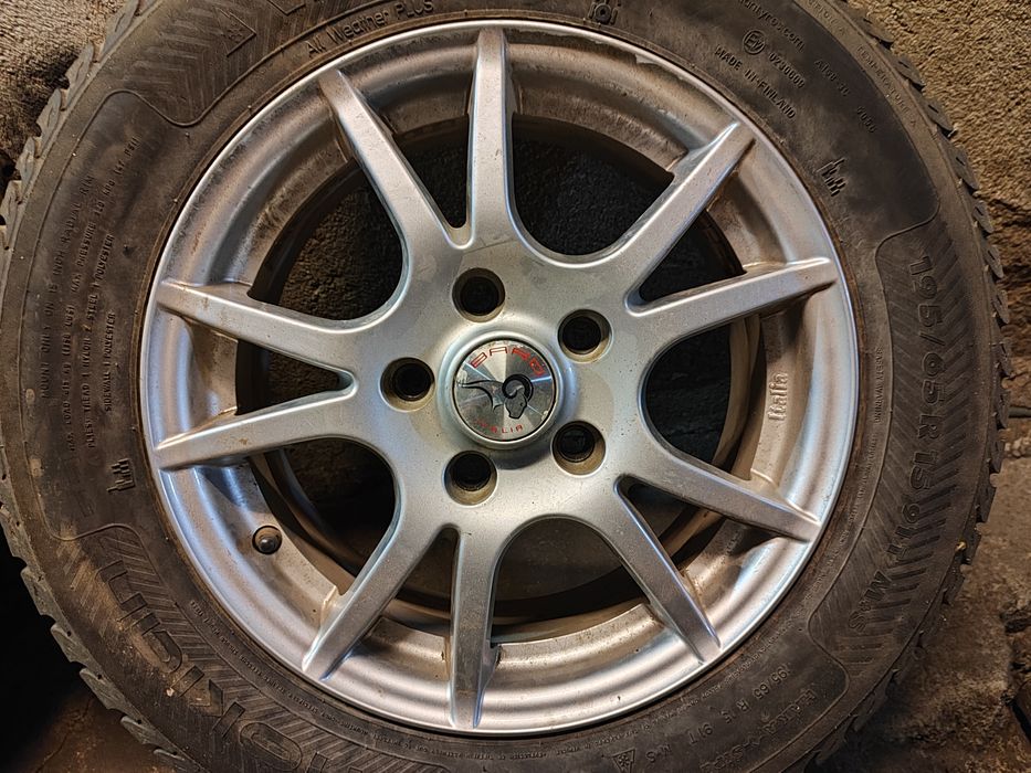 Джанти с гуми 5x114.3 15" 60.1