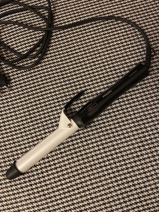 Плойка щипцы для завивки волос Philips