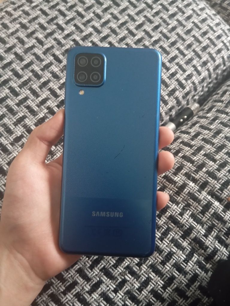 Samsung a12 7/10