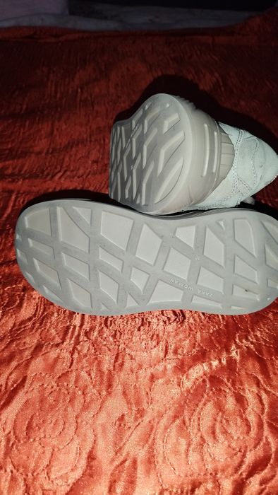 De vânzare adidași originali mar.36 piele naturala întoarsă model deos