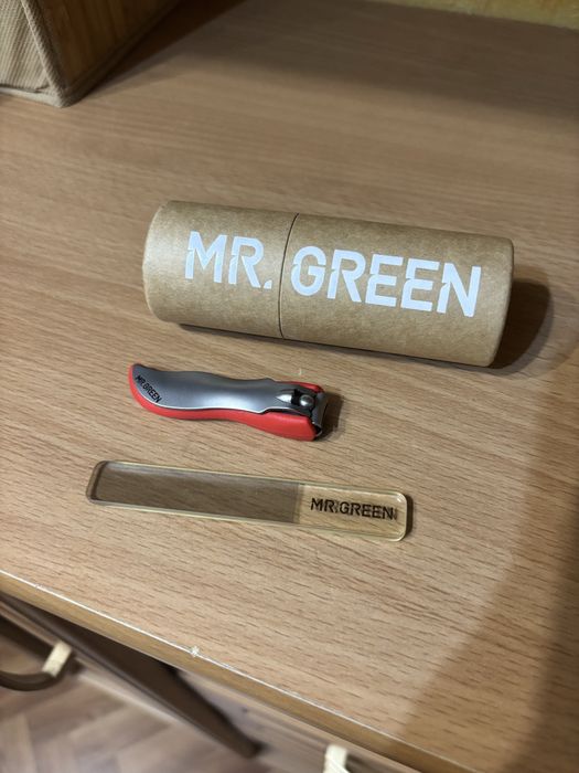 Мужской набор для маникюра