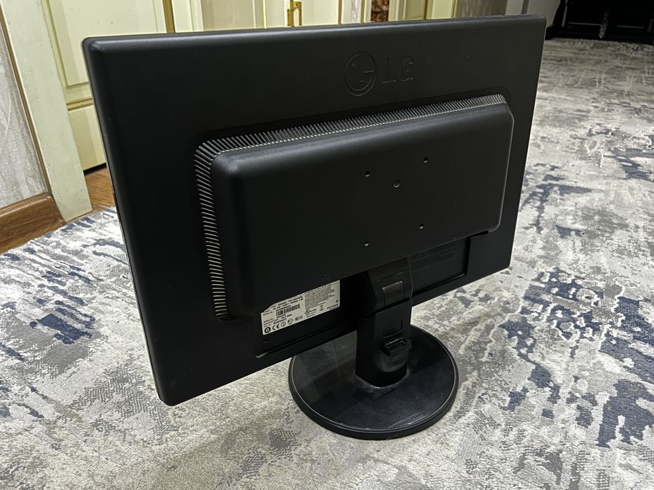 Monitor lg flarton