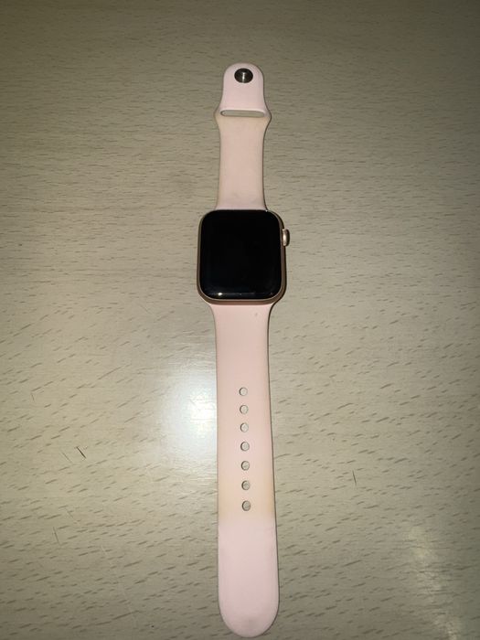 Часы Apple watch series 6