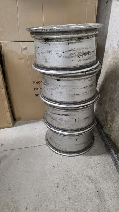 200лв Аломиниеви джантиR15 (5х112)