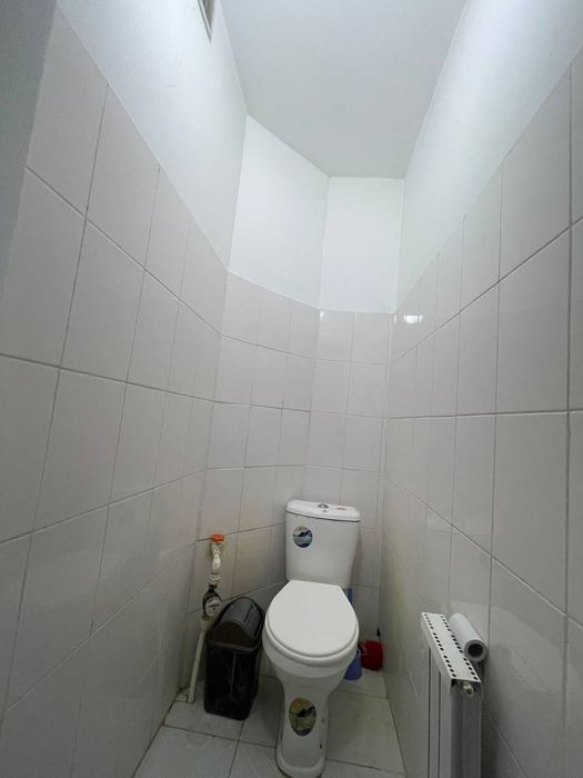 Motrid 3 xonali uy sotiladi