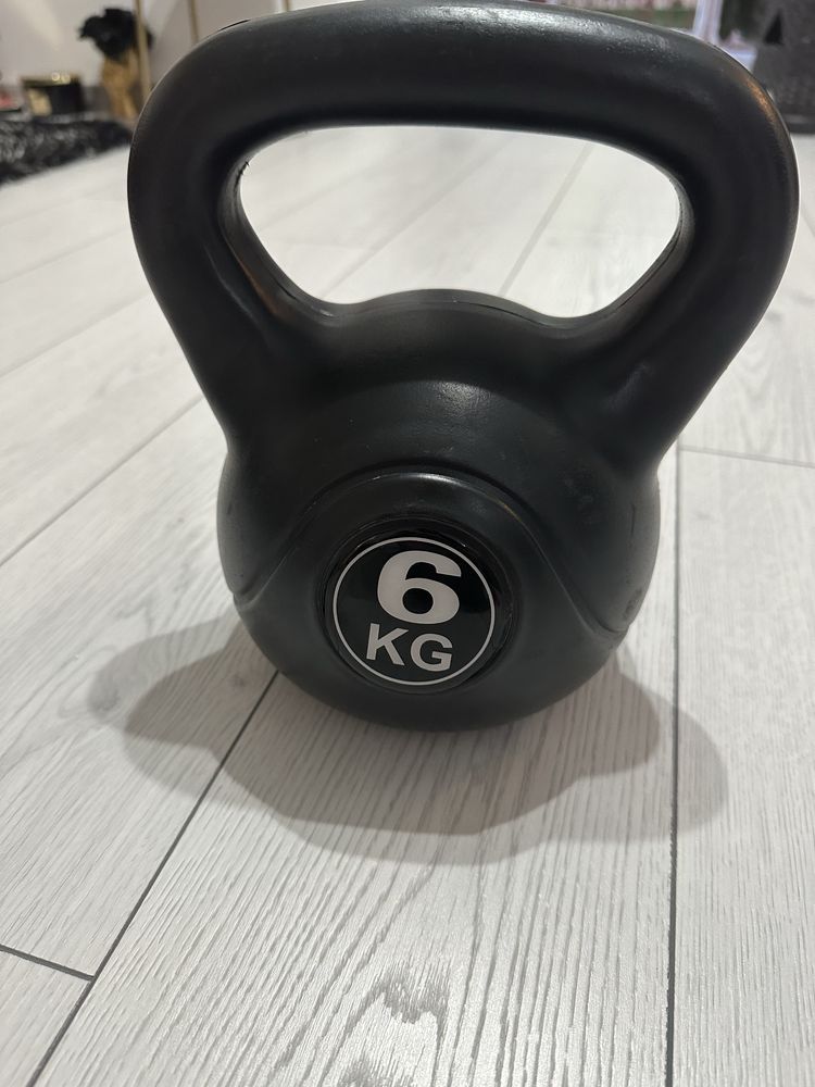 Kettlebell PE Tunturi, 6kg, negru