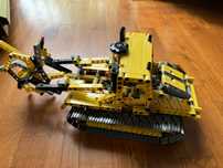 Set Lego Technic - buldo-excavator montat