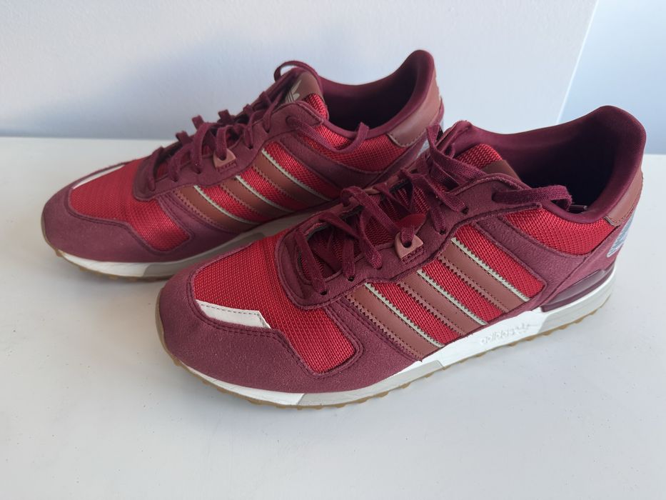 Adidasi adidas 43