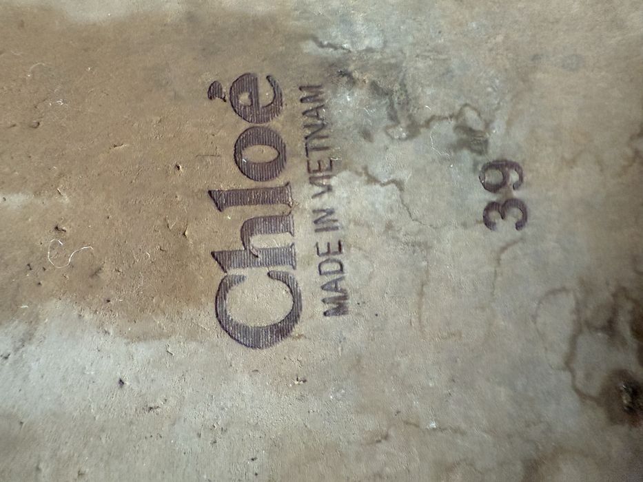 Chloe оригинални чехли номер 39