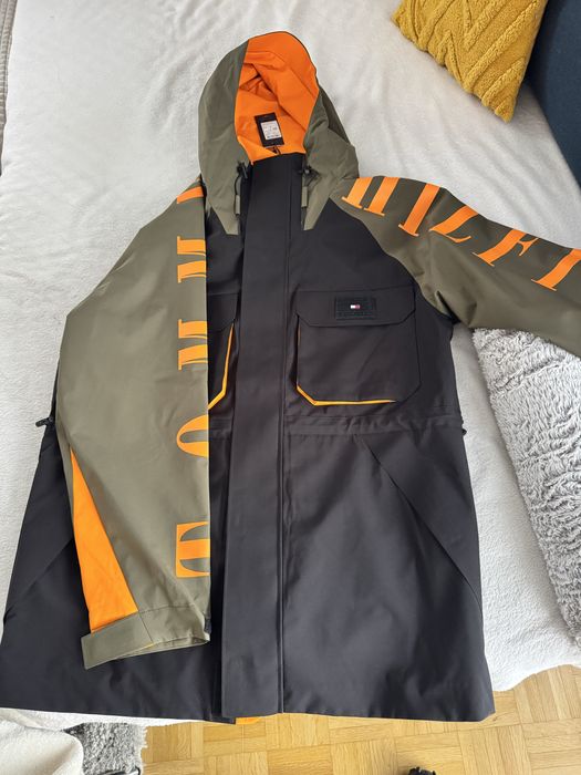 Tommy Hilfiger яке, Ново,  Водоотблъскващо, отговаря на XL