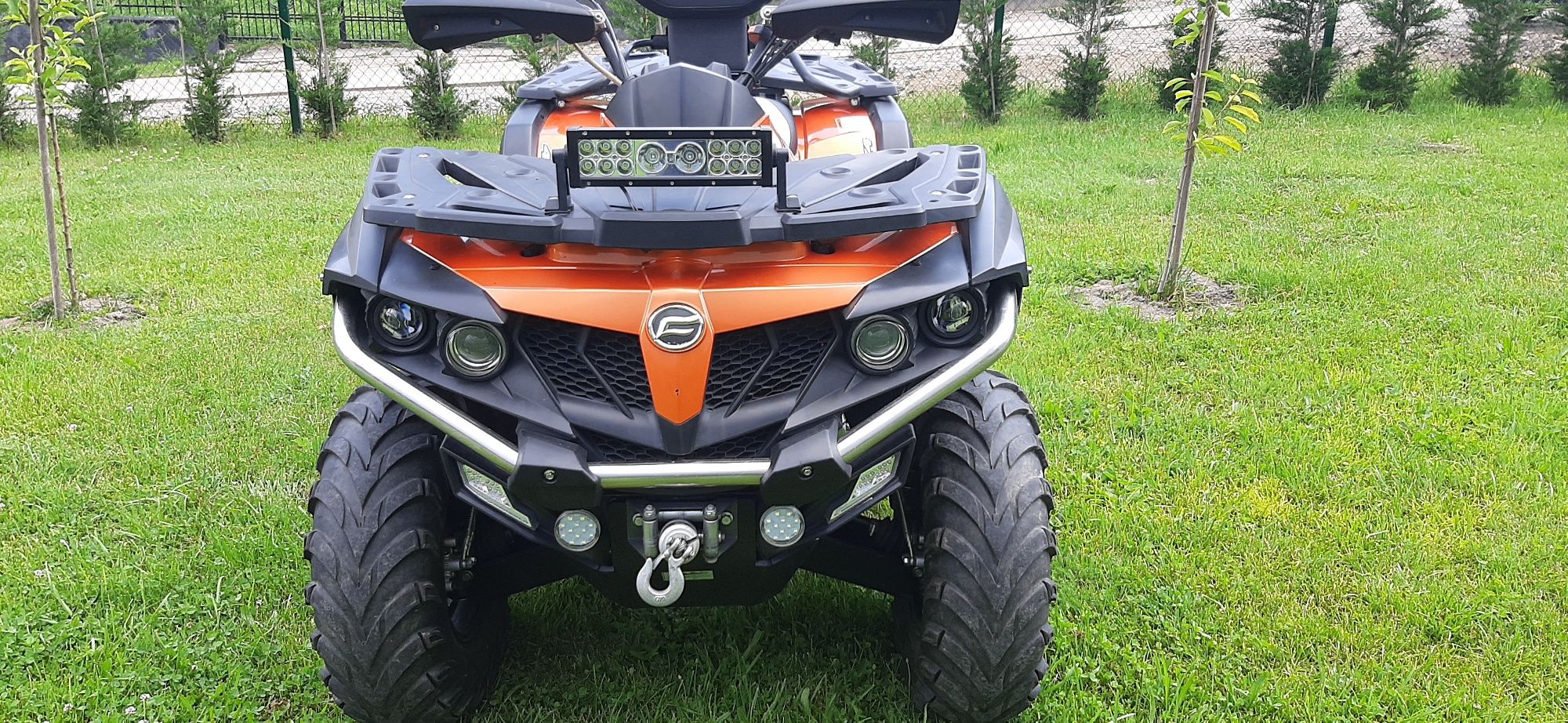Vând atv cf moto 550cc 4x4