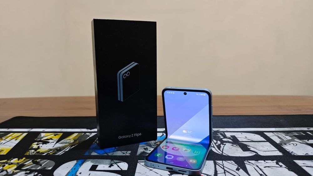 Samsung Galaxy Flip 6 12/256гб