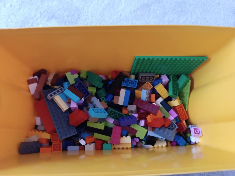 Лего,  790 части