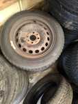 Зимни гуми 14 цола като нови 4 броя Hankook ханкок 175/65/14