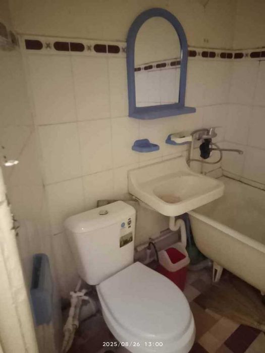 Киргили Шарқ мехмонхонаси 2 хонали квартира ижарага берилади.ID: 1449