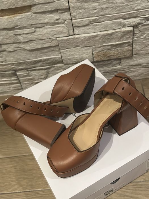 Обувки естествена кожа HM