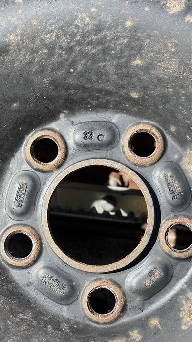 Set jante tabla 16’ 5x108 originale ford cu capace ford