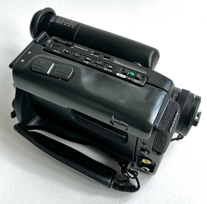 SONY CCD-TR55E VIDEO 8 работеща