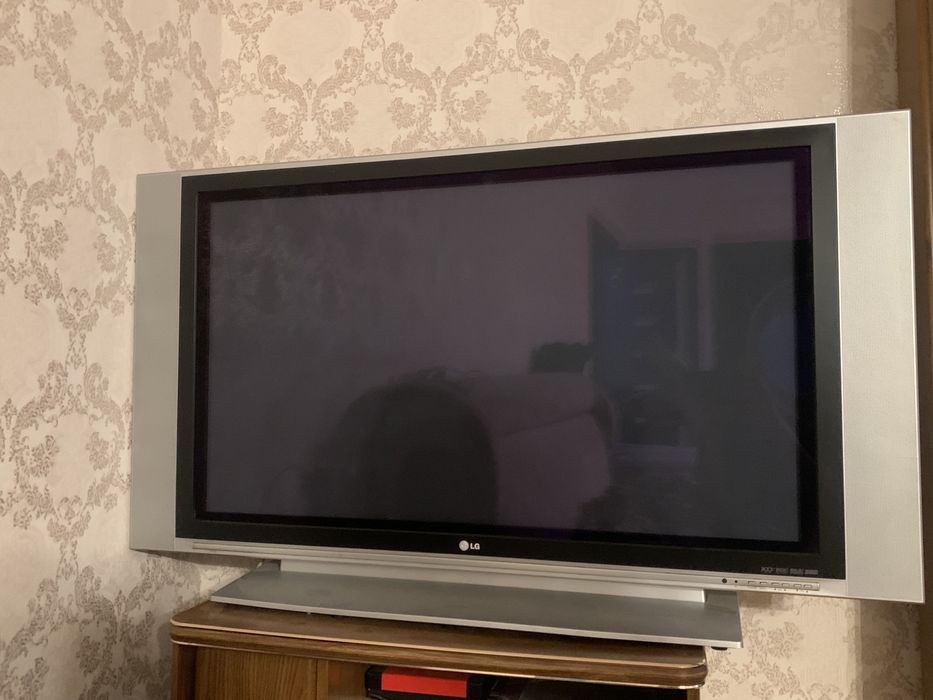 продам старый телевизор