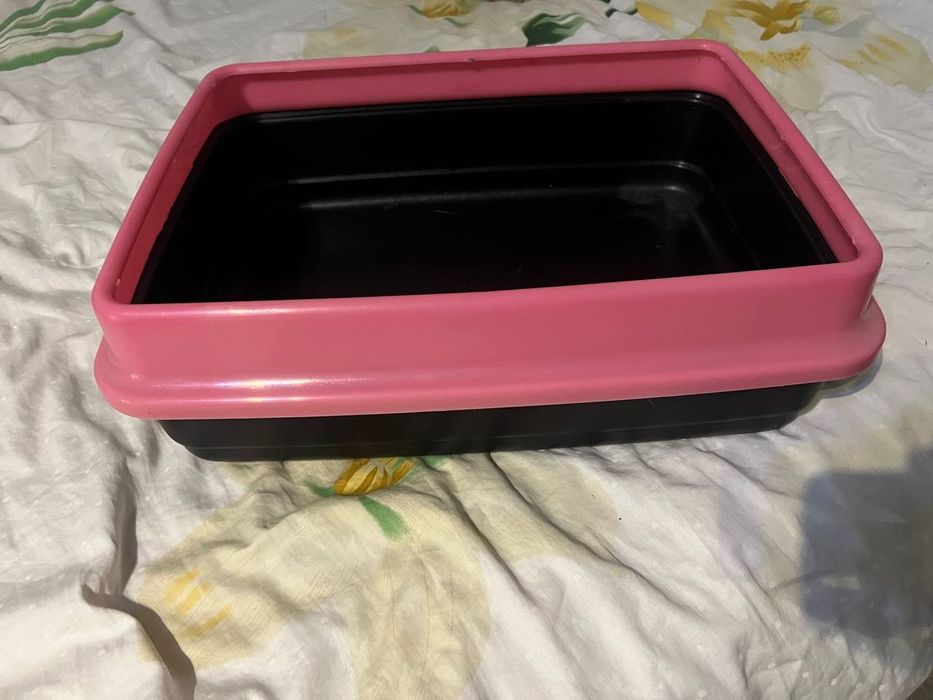 Продам большой лоток для кошек