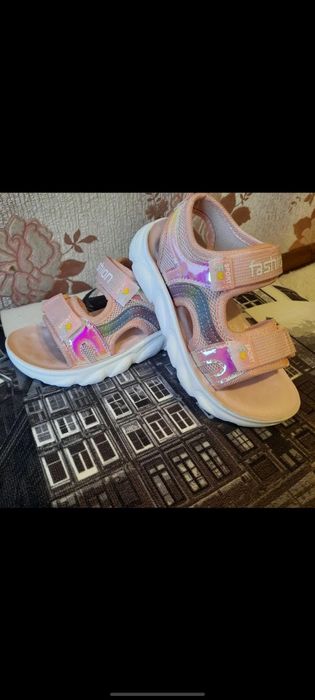 Детские сандали. Босоножки. Скидка 3 дня.