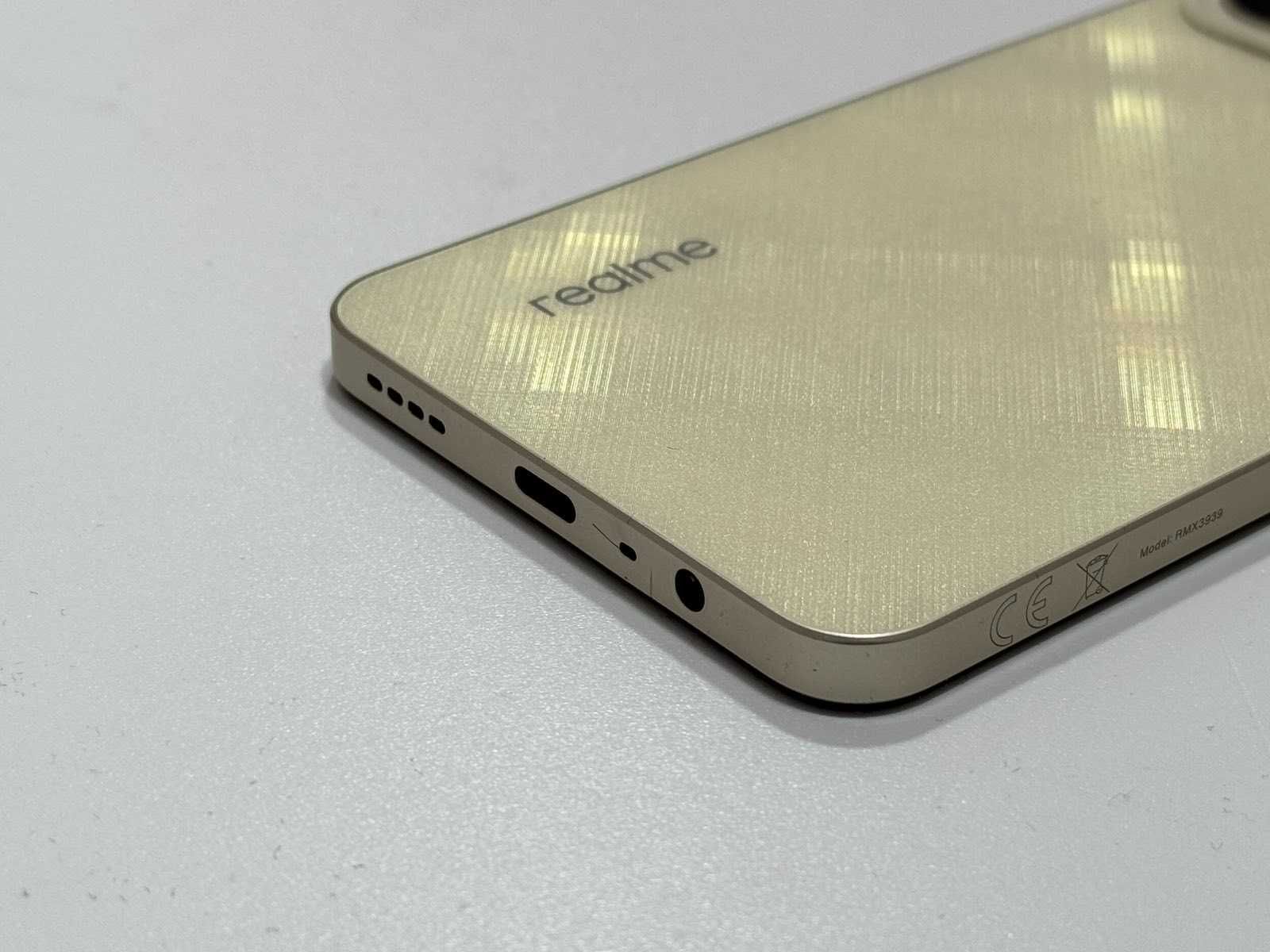 Телефон Realme C61 / 256gb.