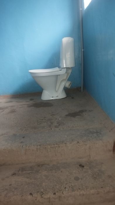 Унитаз  бу.все работает