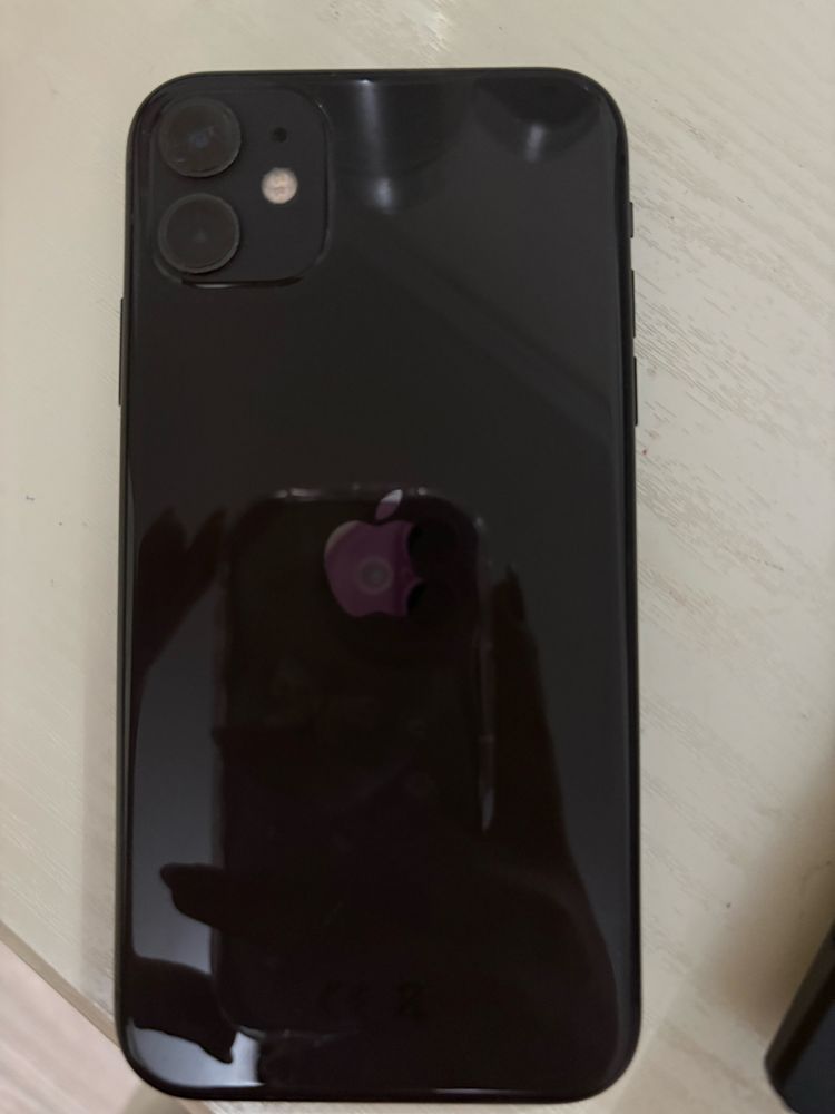 iphone 11,в черном цвете