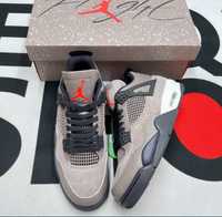 Nike air Jordan 4 42 26,5  cm noi