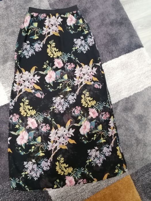 Fusta lunga H&M prevazuta cu jupa