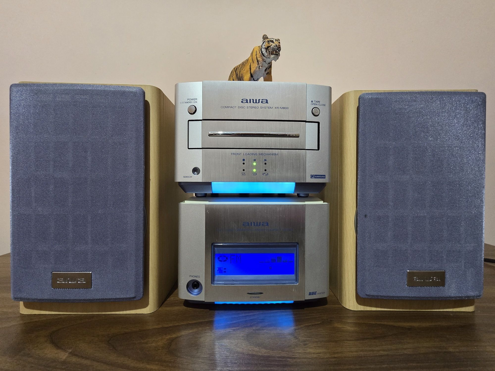 Aiwa XR-M800. Premium system. Eleganță și sunet cald. Preț fix !