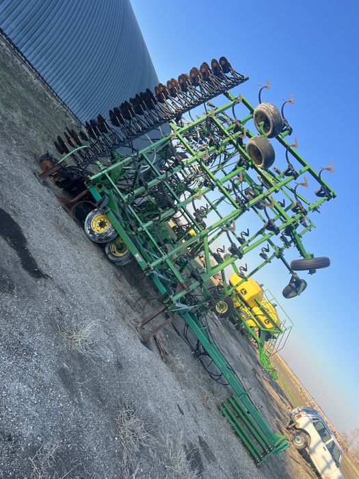 Джон Дир 730 посевной комплекс