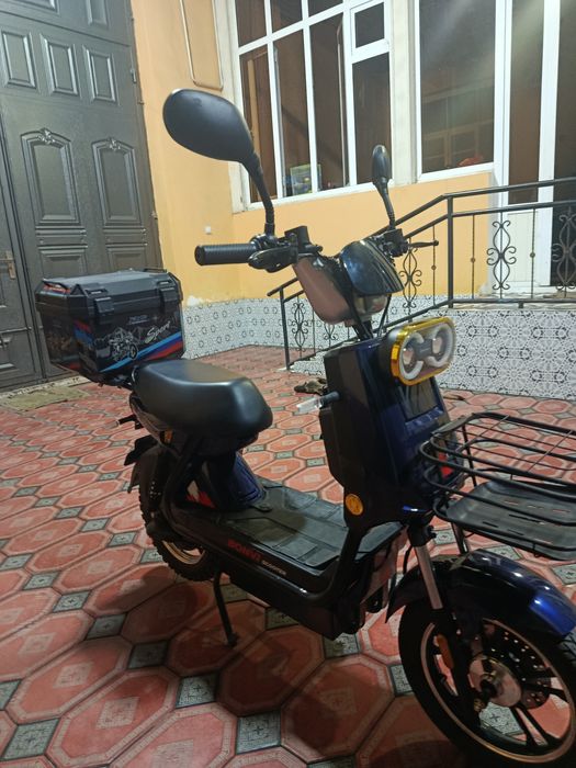 Skuter Bonvi yangi xolata