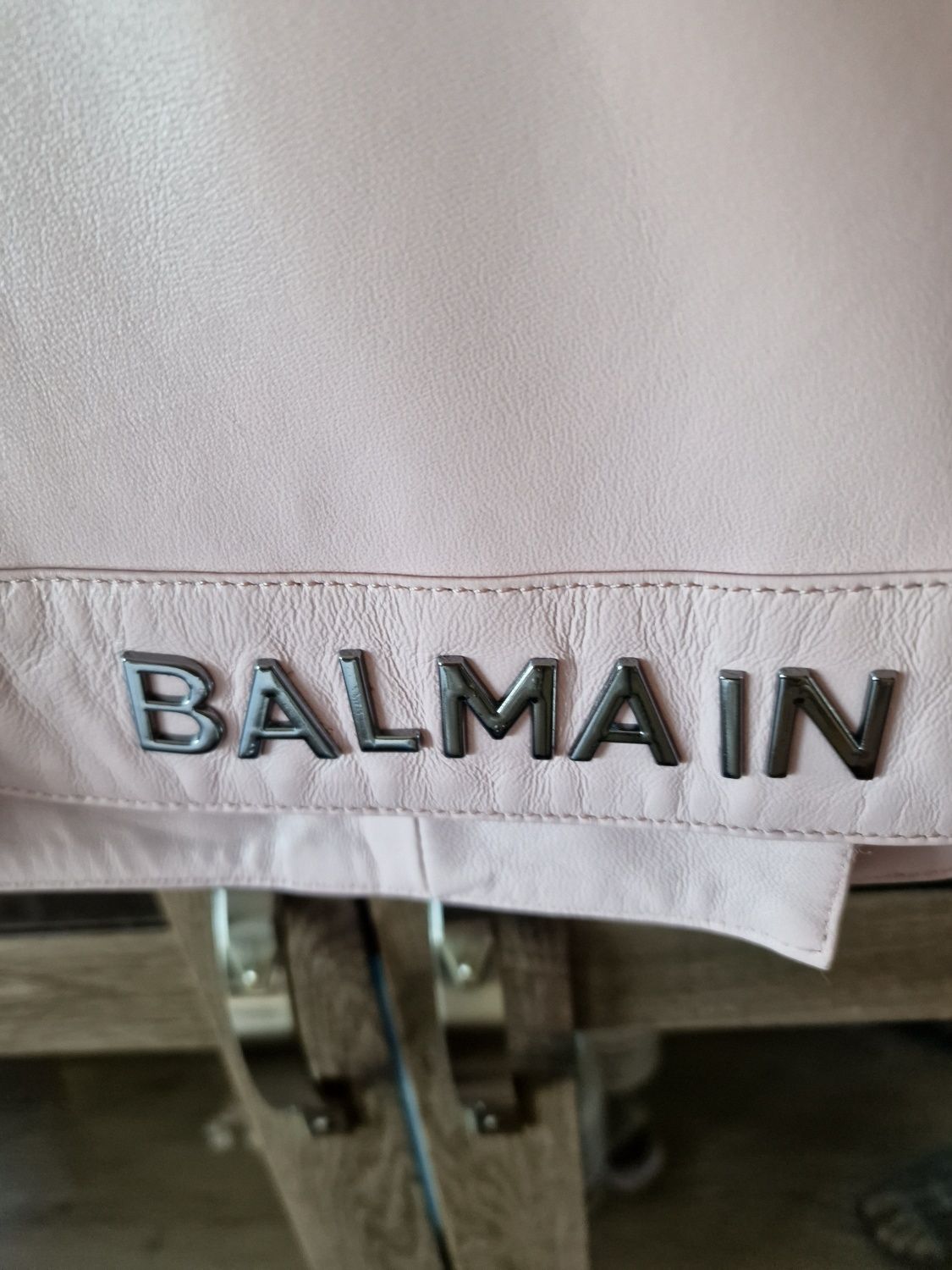 Яке модел на  Balmain