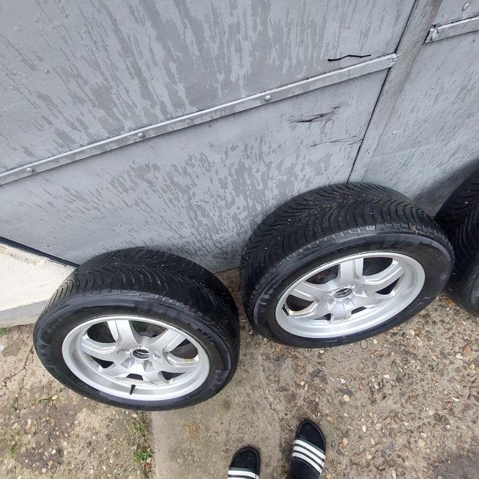 Vând jante originale audi R 17 , A5,A7, A6,A4 R17