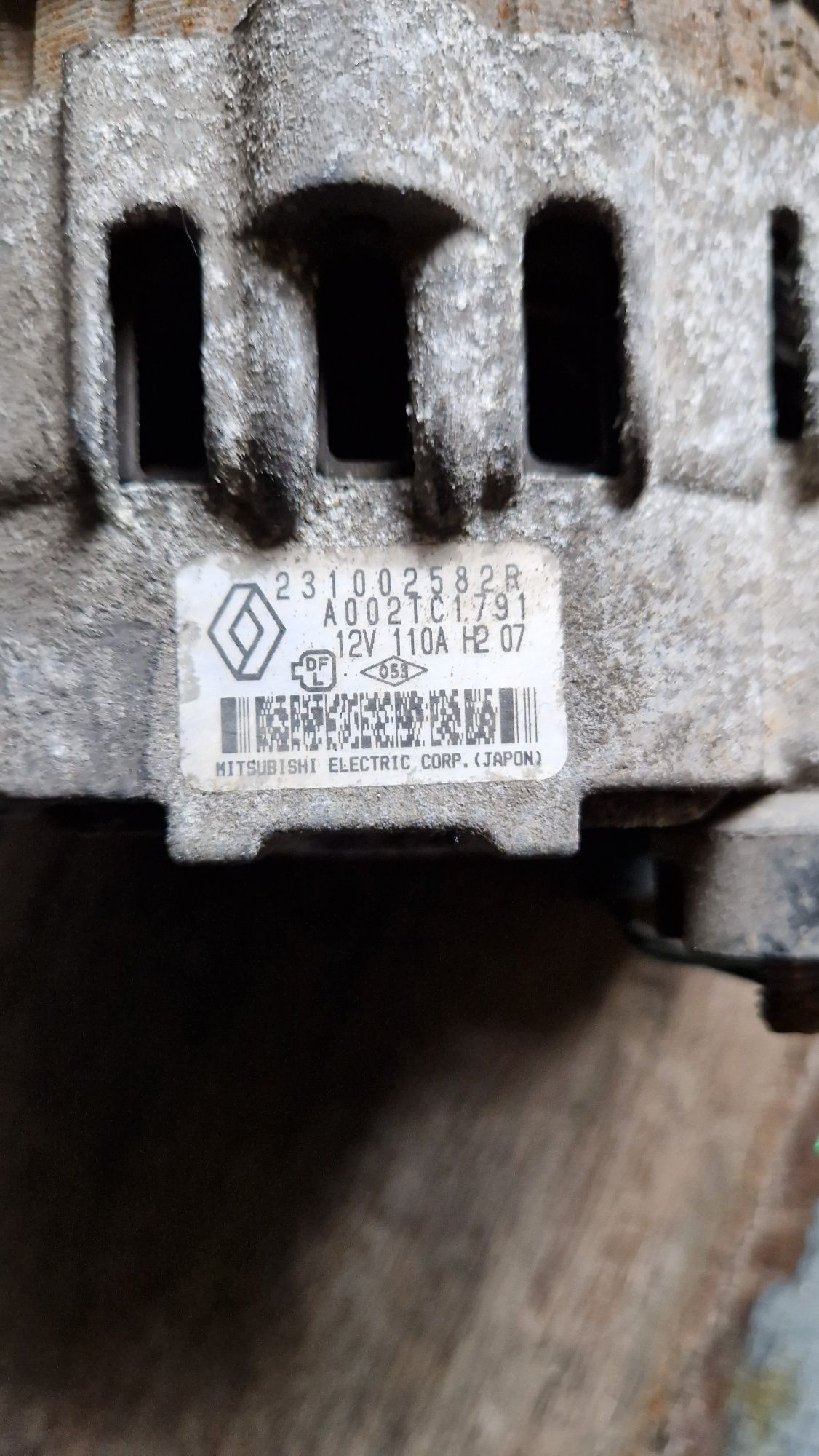 Alternator Dacia Logan, Sandero 1.6b 8V (2008-2012)