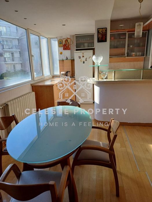 Дава се под наем Тристаен апартамент в София, Лозенец - 101 кв.м за 1200 € - Снимка #3