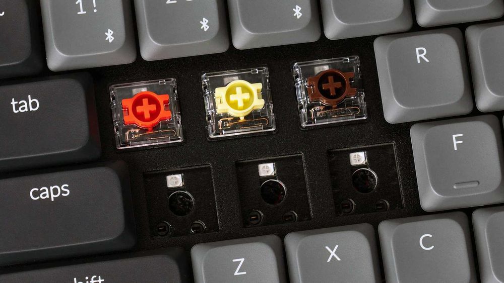 Tastatura mecanica low profile Keychron K1 QMK v6, RGB hotswap banana