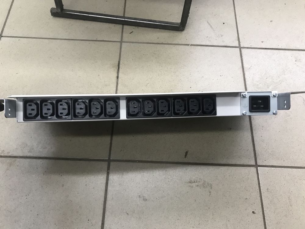 COMPQ power distribution unit