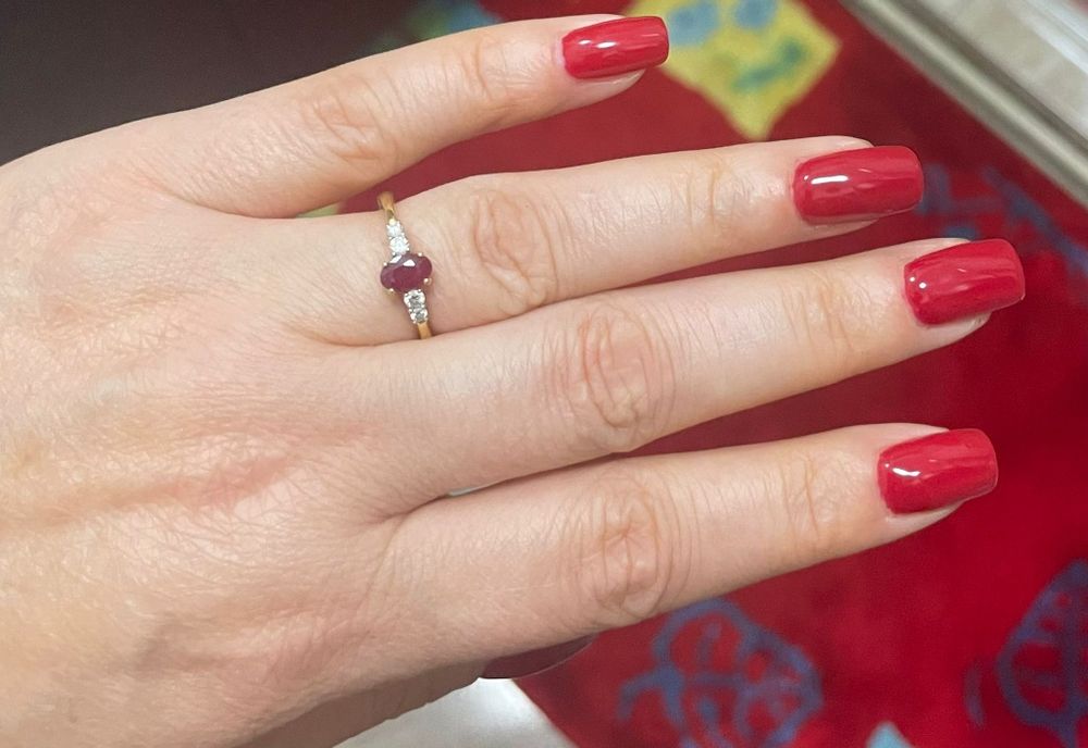 Inel cu Diamante și Rubin,Oferta!