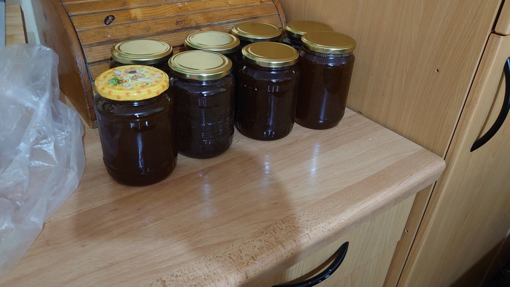 Vând miere albine bio