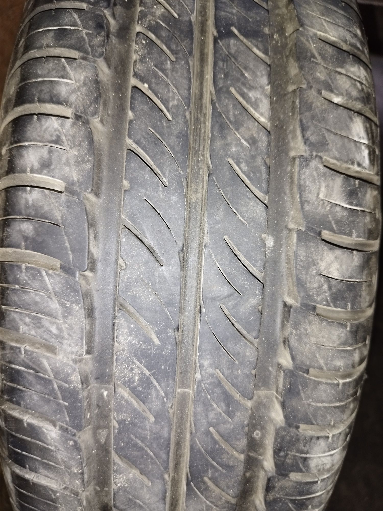 Roata 195 65 r 15 5x112 preț fix