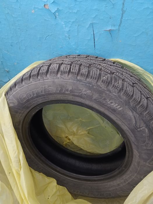 Продам шины. Зимние. Шипованные.