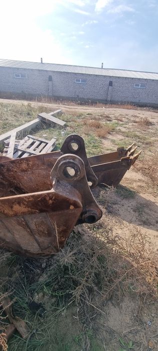 Ковш на эксковатор